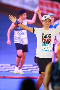 BIB: 
                            <button type="button" onclick="openModal(23733524)" class="btn btn-primary btn-sm float-right btn-popup" data-toggle="modal" data-target=".modal-high-quality">
                        <i class="fas fa-shopping-cart"></i> Add to Cart
                    </button>
                                            <button type="button" onclick="isThisMe(23733524, true)" class="btn btn-success btn-sm float-right btn-popup btn-isme hidden" data-toggle="tooltip" data-placement="bottom" title="นี่คือรูปของคุณใช่ไหม คลิกที่นี่เพื่อเอาเข้าอัลบั้ม">
                        <i class="fas fa-plus"></i> Add to album
                    </button>
                    <button type="button" onclick="isThisMe(23733524, false)" class="btn btn-warning btn-sm float-right btn-popup btn-isnotme hidden">
                        <i class="fas fa-ban"></i> Remove from album
                    </button>