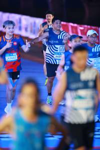 BIB: 4459, 27767
                            <button type="button" onclick="openModal(22963035)" class="btn btn-primary btn-sm float-right btn-popup" data-toggle="modal" data-target=".modal-high-quality">
                        <i class="fas fa-shopping-cart"></i> Add to Cart
                    </button>
                                            <button type="button" onclick="isThisMe(22963035, true)" class="btn btn-success btn-sm float-right btn-popup btn-isme hidden" data-toggle="tooltip" data-placement="bottom" title="นี่คือรูปของคุณใช่ไหม คลิกที่นี่เพื่อเอาเข้าอัลบั้ม">
                        <i class="fas fa-plus"></i> Add to album
                    </button>
                    <button type="button" onclick="isThisMe(22963035, false)" class="btn btn-warning btn-sm float-right btn-popup btn-isnotme hidden">
                        <i class="fas fa-ban"></i> Remove from album
                    </button>