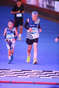 BIB: 40002, 42604
                            <button type="button" onclick="openModal(22945342)" class="btn btn-primary btn-sm float-right btn-popup" data-toggle="modal" data-target=".modal-high-quality">
                        <i class="fas fa-shopping-cart"></i> Add to Cart
                    </button>
                                            <button type="button" onclick="isThisMe(22945342, true)" class="btn btn-success btn-sm float-right btn-popup btn-isme hidden" data-toggle="tooltip" data-placement="bottom" title="นี่คือรูปของคุณใช่ไหม คลิกที่นี่เพื่อเอาเข้าอัลบั้ม">
                        <i class="fas fa-plus"></i> Add to album
                    </button>
                    <button type="button" onclick="isThisMe(22945342, false)" class="btn btn-warning btn-sm float-right btn-popup btn-isnotme hidden">
                        <i class="fas fa-ban"></i> Remove from album
                    </button>