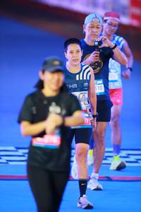 BIB: 111, 510
                            <button type="button" onclick="openModal(22953268)" class="btn btn-primary btn-sm float-right btn-popup" data-toggle="modal" data-target=".modal-high-quality">
                        <i class="fas fa-shopping-cart"></i> Add to Cart
                    </button>
                                            <button type="button" onclick="isThisMe(22953268, true)" class="btn btn-success btn-sm float-right btn-popup btn-isme hidden" data-toggle="tooltip" data-placement="bottom" title="นี่คือรูปของคุณใช่ไหม คลิกที่นี่เพื่อเอาเข้าอัลบั้ม">
                        <i class="fas fa-plus"></i> Add to album
                    </button>
                    <button type="button" onclick="isThisMe(22953268, false)" class="btn btn-warning btn-sm float-right btn-popup btn-isnotme hidden">
                        <i class="fas fa-ban"></i> Remove from album
                    </button>