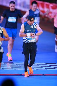 BIB: 
                            <button type="button" onclick="openModal(23734984)" class="btn btn-primary btn-sm float-right btn-popup" data-toggle="modal" data-target=".modal-high-quality">
                        <i class="fas fa-shopping-cart"></i> Add to Cart
                    </button>
                                            <button type="button" onclick="isThisMe(23734984, true)" class="btn btn-success btn-sm float-right btn-popup btn-isme hidden" data-toggle="tooltip" data-placement="bottom" title="นี่คือรูปของคุณใช่ไหม คลิกที่นี่เพื่อเอาเข้าอัลบั้ม">
                        <i class="fas fa-plus"></i> Add to album
                    </button>
                    <button type="button" onclick="isThisMe(23734984, false)" class="btn btn-warning btn-sm float-right btn-popup btn-isnotme hidden">
                        <i class="fas fa-ban"></i> Remove from album
                    </button>