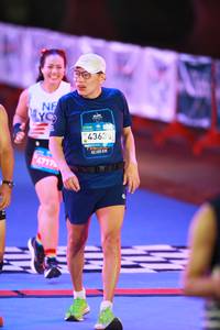 BIB: 43636, 42195
                            <button type="button" onclick="openModal(22949063)" class="btn btn-primary btn-sm float-right btn-popup" data-toggle="modal" data-target=".modal-high-quality">
                        <i class="fas fa-shopping-cart"></i> Add to Cart
                    </button>
                                            <button type="button" onclick="isThisMe(22949063, true)" class="btn btn-success btn-sm float-right btn-popup btn-isme hidden" data-toggle="tooltip" data-placement="bottom" title="นี่คือรูปของคุณใช่ไหม คลิกที่นี่เพื่อเอาเข้าอัลบั้ม">
                        <i class="fas fa-plus"></i> Add to album
                    </button>
                    <button type="button" onclick="isThisMe(22949063, false)" class="btn btn-warning btn-sm float-right btn-popup btn-isnotme hidden">
                        <i class="fas fa-ban"></i> Remove from album
                    </button>