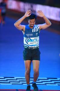 BIB: 44271
                            <button type="button" onclick="openModal(22928144)" class="btn btn-primary btn-sm float-right btn-popup" data-toggle="modal" data-target=".modal-high-quality">
                        <i class="fas fa-shopping-cart"></i> Add to Cart
                    </button>
                                            <button type="button" onclick="isThisMe(22928144, true)" class="btn btn-success btn-sm float-right btn-popup btn-isme hidden" data-toggle="tooltip" data-placement="bottom" title="นี่คือรูปของคุณใช่ไหม คลิกที่นี่เพื่อเอาเข้าอัลบั้ม">
                        <i class="fas fa-plus"></i> Add to album
                    </button>
                    <button type="button" onclick="isThisMe(22928144, false)" class="btn btn-warning btn-sm float-right btn-popup btn-isnotme hidden">
                        <i class="fas fa-ban"></i> Remove from album
                    </button>