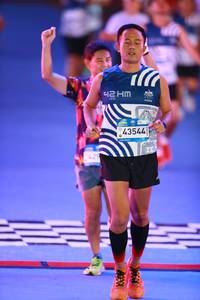 BIB: 43544
                            <button type="button" onclick="openModal(23106809)" class="btn btn-primary btn-sm float-right btn-popup" data-toggle="modal" data-target=".modal-high-quality">
                        <i class="fas fa-shopping-cart"></i> Add to Cart
                    </button>
                                            <button type="button" onclick="isThisMe(23106809, true)" class="btn btn-success btn-sm float-right btn-popup btn-isme hidden" data-toggle="tooltip" data-placement="bottom" title="นี่คือรูปของคุณใช่ไหม คลิกที่นี่เพื่อเอาเข้าอัลบั้ม">
                        <i class="fas fa-plus"></i> Add to album
                    </button>
                    <button type="button" onclick="isThisMe(23106809, false)" class="btn btn-warning btn-sm float-right btn-popup btn-isnotme hidden">
                        <i class="fas fa-ban"></i> Remove from album
                    </button>