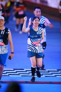 BIB: 47119
                            <button type="button" onclick="openModal(23085670)" class="btn btn-primary btn-sm float-right btn-popup" data-toggle="modal" data-target=".modal-high-quality">
                        <i class="fas fa-shopping-cart"></i> Add to Cart
                    </button>
                                            <button type="button" onclick="isThisMe(23085670, true)" class="btn btn-success btn-sm float-right btn-popup btn-isme hidden" data-toggle="tooltip" data-placement="bottom" title="นี่คือรูปของคุณใช่ไหม คลิกที่นี่เพื่อเอาเข้าอัลบั้ม">
                        <i class="fas fa-plus"></i> Add to album
                    </button>
                    <button type="button" onclick="isThisMe(23085670, false)" class="btn btn-warning btn-sm float-right btn-popup btn-isnotme hidden">
                        <i class="fas fa-ban"></i> Remove from album
                    </button>