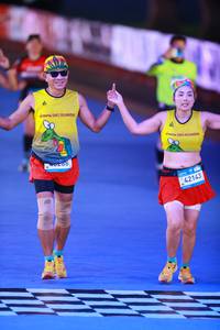 BIB: 42143
                            <button type="button" onclick="openModal(23102567)" class="btn btn-primary btn-sm float-right btn-popup" data-toggle="modal" data-target=".modal-high-quality">
                        <i class="fas fa-shopping-cart"></i> Add to Cart
                    </button>
                                            <button type="button" onclick="isThisMe(23102567, true)" class="btn btn-success btn-sm float-right btn-popup btn-isme hidden" data-toggle="tooltip" data-placement="bottom" title="นี่คือรูปของคุณใช่ไหม คลิกที่นี่เพื่อเอาเข้าอัลบั้ม">
                        <i class="fas fa-plus"></i> Add to album
                    </button>
                    <button type="button" onclick="isThisMe(23102567, false)" class="btn btn-warning btn-sm float-right btn-popup btn-isnotme hidden">
                        <i class="fas fa-ban"></i> Remove from album
                    </button>