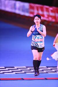 BIB: 6698
                            <button type="button" onclick="openModal(23053621)" class="btn btn-primary btn-sm float-right btn-popup" data-toggle="modal" data-target=".modal-high-quality">
                        <i class="fas fa-shopping-cart"></i> Add to Cart
                    </button>
                                            <button type="button" onclick="isThisMe(23053621, true)" class="btn btn-success btn-sm float-right btn-popup btn-isme hidden" data-toggle="tooltip" data-placement="bottom" title="นี่คือรูปของคุณใช่ไหม คลิกที่นี่เพื่อเอาเข้าอัลบั้ม">
                        <i class="fas fa-plus"></i> Add to album
                    </button>
                    <button type="button" onclick="isThisMe(23053621, false)" class="btn btn-warning btn-sm float-right btn-popup btn-isnotme hidden">
                        <i class="fas fa-ban"></i> Remove from album
                    </button>