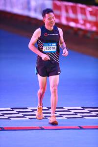 BIB: 43018
                            <button type="button" onclick="openModal(22968524)" class="btn btn-primary btn-sm float-right btn-popup" data-toggle="modal" data-target=".modal-high-quality">
                        <i class="fas fa-shopping-cart"></i> Add to Cart
                    </button>
                                            <button type="button" onclick="isThisMe(22968524, true)" class="btn btn-success btn-sm float-right btn-popup btn-isme hidden" data-toggle="tooltip" data-placement="bottom" title="นี่คือรูปของคุณใช่ไหม คลิกที่นี่เพื่อเอาเข้าอัลบั้ม">
                        <i class="fas fa-plus"></i> Add to album
                    </button>
                    <button type="button" onclick="isThisMe(22968524, false)" class="btn btn-warning btn-sm float-right btn-popup btn-isnotme hidden">
                        <i class="fas fa-ban"></i> Remove from album
                    </button>