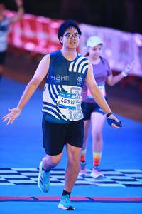 BIB: 45310
                            <button type="button" onclick="openModal(23091003)" class="btn btn-primary btn-sm float-right btn-popup" data-toggle="modal" data-target=".modal-high-quality">
                        <i class="fas fa-shopping-cart"></i> Add to Cart
                    </button>
                                            <button type="button" onclick="isThisMe(23091003, true)" class="btn btn-success btn-sm float-right btn-popup btn-isme hidden" data-toggle="tooltip" data-placement="bottom" title="นี่คือรูปของคุณใช่ไหม คลิกที่นี่เพื่อเอาเข้าอัลบั้ม">
                        <i class="fas fa-plus"></i> Add to album
                    </button>
                    <button type="button" onclick="isThisMe(23091003, false)" class="btn btn-warning btn-sm float-right btn-popup btn-isnotme hidden">
                        <i class="fas fa-ban"></i> Remove from album
                    </button>