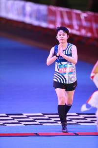 BIB: 86997
                            <button type="button" onclick="openModal(23053657)" class="btn btn-primary btn-sm float-right btn-popup" data-toggle="modal" data-target=".modal-high-quality">
                        <i class="fas fa-shopping-cart"></i> Add to Cart
                    </button>
                                            <button type="button" onclick="isThisMe(23053657, true)" class="btn btn-success btn-sm float-right btn-popup btn-isme hidden" data-toggle="tooltip" data-placement="bottom" title="นี่คือรูปของคุณใช่ไหม คลิกที่นี่เพื่อเอาเข้าอัลบั้ม">
                        <i class="fas fa-plus"></i> Add to album
                    </button>
                    <button type="button" onclick="isThisMe(23053657, false)" class="btn btn-warning btn-sm float-right btn-popup btn-isnotme hidden">
                        <i class="fas fa-ban"></i> Remove from album
                    </button>