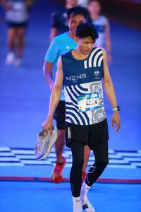 BIB: 4224
                            <button type="button" onclick="openModal(23131190)" class="btn btn-primary btn-sm float-right btn-popup" data-toggle="modal" data-target=".modal-high-quality">
                        <i class="fas fa-shopping-cart"></i> Add to Cart
                    </button>
                                            <button type="button" onclick="isThisMe(23131190, true)" class="btn btn-success btn-sm float-right btn-popup btn-isme hidden" data-toggle="tooltip" data-placement="bottom" title="นี่คือรูปของคุณใช่ไหม คลิกที่นี่เพื่อเอาเข้าอัลบั้ม">
                        <i class="fas fa-plus"></i> Add to album
                    </button>
                    <button type="button" onclick="isThisMe(23131190, false)" class="btn btn-warning btn-sm float-right btn-popup btn-isnotme hidden">
                        <i class="fas fa-ban"></i> Remove from album
                    </button>