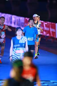 BIB: 801, 44594
                            <button type="button" onclick="openModal(22933700)" class="btn btn-primary btn-sm float-right btn-popup" data-toggle="modal" data-target=".modal-high-quality">
                        <i class="fas fa-shopping-cart"></i> Add to Cart
                    </button>
                                            <button type="button" onclick="isThisMe(22933700, true)" class="btn btn-success btn-sm float-right btn-popup btn-isme hidden" data-toggle="tooltip" data-placement="bottom" title="นี่คือรูปของคุณใช่ไหม คลิกที่นี่เพื่อเอาเข้าอัลบั้ม">
                        <i class="fas fa-plus"></i> Add to album
                    </button>
                    <button type="button" onclick="isThisMe(22933700, false)" class="btn btn-warning btn-sm float-right btn-popup btn-isnotme hidden">
                        <i class="fas fa-ban"></i> Remove from album
                    </button>