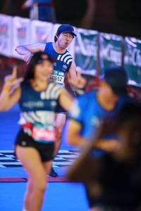 BIB: 40552
                            <button type="button" onclick="openModal(23071982)" class="btn btn-primary btn-sm float-right btn-popup" data-toggle="modal" data-target=".modal-high-quality">
                        <i class="fas fa-shopping-cart"></i> Add to Cart
                    </button>
                                            <button type="button" onclick="isThisMe(23071982, true)" class="btn btn-success btn-sm float-right btn-popup btn-isme hidden" data-toggle="tooltip" data-placement="bottom" title="นี่คือรูปของคุณใช่ไหม คลิกที่นี่เพื่อเอาเข้าอัลบั้ม">
                        <i class="fas fa-plus"></i> Add to album
                    </button>
                    <button type="button" onclick="isThisMe(23071982, false)" class="btn btn-warning btn-sm float-right btn-popup btn-isnotme hidden">
                        <i class="fas fa-ban"></i> Remove from album
                    </button>