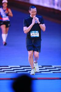 BIB: 
                            <button type="button" onclick="openModal(22986371)" class="btn btn-primary btn-sm float-right btn-popup" data-toggle="modal" data-target=".modal-high-quality">
                        <i class="fas fa-shopping-cart"></i> Add to Cart
                    </button>
                                            <button type="button" onclick="isThisMe(22986371, true)" class="btn btn-success btn-sm float-right btn-popup btn-isme hidden" data-toggle="tooltip" data-placement="bottom" title="นี่คือรูปของคุณใช่ไหม คลิกที่นี่เพื่อเอาเข้าอัลบั้ม">
                        <i class="fas fa-plus"></i> Add to album
                    </button>
                    <button type="button" onclick="isThisMe(22986371, false)" class="btn btn-warning btn-sm float-right btn-popup btn-isnotme hidden">
                        <i class="fas fa-ban"></i> Remove from album
                    </button>