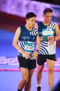 BIB: 420, 195, 41327, 444639
                            <button type="button" onclick="openModal(22947476)" class="btn btn-primary btn-sm float-right btn-popup" data-toggle="modal" data-target=".modal-high-quality">
                        <i class="fas fa-shopping-cart"></i> Add to Cart
                    </button>
                                            <button type="button" onclick="isThisMe(22947476, true)" class="btn btn-success btn-sm float-right btn-popup btn-isme hidden" data-toggle="tooltip" data-placement="bottom" title="นี่คือรูปของคุณใช่ไหม คลิกที่นี่เพื่อเอาเข้าอัลบั้ม">
                        <i class="fas fa-plus"></i> Add to album
                    </button>
                    <button type="button" onclick="isThisMe(22947476, false)" class="btn btn-warning btn-sm float-right btn-popup btn-isnotme hidden">
                        <i class="fas fa-ban"></i> Remove from album
                    </button>