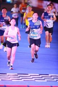 BIB: 42715, 96697, 40079
                            <button type="button" onclick="openModal(22952141)" class="btn btn-primary btn-sm float-right btn-popup" data-toggle="modal" data-target=".modal-high-quality">
                        <i class="fas fa-shopping-cart"></i> Add to Cart
                    </button>
                                            <button type="button" onclick="isThisMe(22952141, true)" class="btn btn-success btn-sm float-right btn-popup btn-isme hidden" data-toggle="tooltip" data-placement="bottom" title="นี่คือรูปของคุณใช่ไหม คลิกที่นี่เพื่อเอาเข้าอัลบั้ม">
                        <i class="fas fa-plus"></i> Add to album
                    </button>
                    <button type="button" onclick="isThisMe(22952141, false)" class="btn btn-warning btn-sm float-right btn-popup btn-isnotme hidden">
                        <i class="fas fa-ban"></i> Remove from album
                    </button>