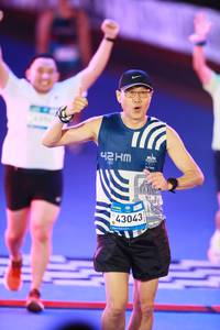 BIB: 
                            <button type="button" onclick="openModal(23734108)" class="btn btn-primary btn-sm float-right btn-popup" data-toggle="modal" data-target=".modal-high-quality">
                        <i class="fas fa-shopping-cart"></i> Add to Cart
                    </button>
                                            <button type="button" onclick="isThisMe(23734108, true)" class="btn btn-success btn-sm float-right btn-popup btn-isme hidden" data-toggle="tooltip" data-placement="bottom" title="นี่คือรูปของคุณใช่ไหม คลิกที่นี่เพื่อเอาเข้าอัลบั้ม">
                        <i class="fas fa-plus"></i> Add to album
                    </button>
                    <button type="button" onclick="isThisMe(23734108, false)" class="btn btn-warning btn-sm float-right btn-popup btn-isnotme hidden">
                        <i class="fas fa-ban"></i> Remove from album
                    </button>