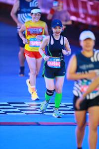 BIB: 97097, 2016
                            <button type="button" onclick="openModal(23147894)" class="btn btn-primary btn-sm float-right btn-popup" data-toggle="modal" data-target=".modal-high-quality">
                        <i class="fas fa-shopping-cart"></i> Add to Cart
                    </button>
                                            <button type="button" onclick="isThisMe(23147894, true)" class="btn btn-success btn-sm float-right btn-popup btn-isme hidden" data-toggle="tooltip" data-placement="bottom" title="นี่คือรูปของคุณใช่ไหม คลิกที่นี่เพื่อเอาเข้าอัลบั้ม">
                        <i class="fas fa-plus"></i> Add to album
                    </button>
                    <button type="button" onclick="isThisMe(23147894, false)" class="btn btn-warning btn-sm float-right btn-popup btn-isnotme hidden">
                        <i class="fas fa-ban"></i> Remove from album
                    </button>