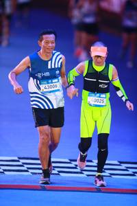 BIB: 
                            <button type="button" onclick="openModal(23732664)" class="btn btn-primary btn-sm float-right btn-popup" data-toggle="modal" data-target=".modal-high-quality">
                        <i class="fas fa-shopping-cart"></i> Add to Cart
                    </button>
                                            <button type="button" onclick="isThisMe(23732664, true)" class="btn btn-success btn-sm float-right btn-popup btn-isme hidden" data-toggle="tooltip" data-placement="bottom" title="นี่คือรูปของคุณใช่ไหม คลิกที่นี่เพื่อเอาเข้าอัลบั้ม">
                        <i class="fas fa-plus"></i> Add to album
                    </button>
                    <button type="button" onclick="isThisMe(23732664, false)" class="btn btn-warning btn-sm float-right btn-popup btn-isnotme hidden">
                        <i class="fas fa-ban"></i> Remove from album
                    </button>