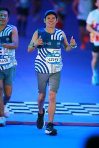 BIB: 
                            <button type="button" onclick="openModal(23731688)" class="btn btn-primary btn-sm float-right btn-popup" data-toggle="modal" data-target=".modal-high-quality">
                        <i class="fas fa-shopping-cart"></i> Add to Cart
                    </button>
                                            <button type="button" onclick="isThisMe(23731688, true)" class="btn btn-success btn-sm float-right btn-popup btn-isme hidden" data-toggle="tooltip" data-placement="bottom" title="นี่คือรูปของคุณใช่ไหม คลิกที่นี่เพื่อเอาเข้าอัลบั้ม">
                        <i class="fas fa-plus"></i> Add to album
                    </button>
                    <button type="button" onclick="isThisMe(23731688, false)" class="btn btn-warning btn-sm float-right btn-popup btn-isnotme hidden">
                        <i class="fas fa-ban"></i> Remove from album
                    </button>