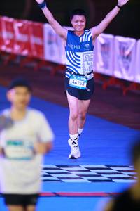 BIB: 
                            <button type="button" onclick="openModal(23729238)" class="btn btn-primary btn-sm float-right btn-popup" data-toggle="modal" data-target=".modal-high-quality">
                        <i class="fas fa-shopping-cart"></i> Add to Cart
                    </button>
                                            <button type="button" onclick="isThisMe(23729238, true)" class="btn btn-success btn-sm float-right btn-popup btn-isme hidden" data-toggle="tooltip" data-placement="bottom" title="นี่คือรูปของคุณใช่ไหม คลิกที่นี่เพื่อเอาเข้าอัลบั้ม">
                        <i class="fas fa-plus"></i> Add to album
                    </button>
                    <button type="button" onclick="isThisMe(23729238, false)" class="btn btn-warning btn-sm float-right btn-popup btn-isnotme hidden">
                        <i class="fas fa-ban"></i> Remove from album
                    </button>