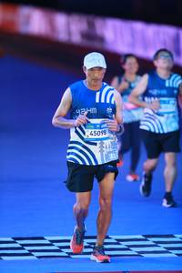 BIB: 
                            <button type="button" onclick="openModal(22983284)" class="btn btn-primary btn-sm float-right btn-popup" data-toggle="modal" data-target=".modal-high-quality">
                        <i class="fas fa-shopping-cart"></i> Add to Cart
                    </button>
                                            <button type="button" onclick="isThisMe(22983284, true)" class="btn btn-success btn-sm float-right btn-popup btn-isme hidden" data-toggle="tooltip" data-placement="bottom" title="นี่คือรูปของคุณใช่ไหม คลิกที่นี่เพื่อเอาเข้าอัลบั้ม">
                        <i class="fas fa-plus"></i> Add to album
                    </button>
                    <button type="button" onclick="isThisMe(22983284, false)" class="btn btn-warning btn-sm float-right btn-popup btn-isnotme hidden">
                        <i class="fas fa-ban"></i> Remove from album
                    </button>