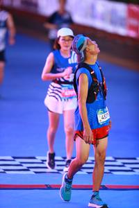 BIB: 452
                            <button type="button" onclick="openModal(23152550)" class="btn btn-primary btn-sm float-right btn-popup" data-toggle="modal" data-target=".modal-high-quality">
                        <i class="fas fa-shopping-cart"></i> Add to Cart
                    </button>
                                            <button type="button" onclick="isThisMe(23152550, true)" class="btn btn-success btn-sm float-right btn-popup btn-isme hidden" data-toggle="tooltip" data-placement="bottom" title="นี่คือรูปของคุณใช่ไหม คลิกที่นี่เพื่อเอาเข้าอัลบั้ม">
                        <i class="fas fa-plus"></i> Add to album
                    </button>
                    <button type="button" onclick="isThisMe(23152550, false)" class="btn btn-warning btn-sm float-right btn-popup btn-isnotme hidden">
                        <i class="fas fa-ban"></i> Remove from album
                    </button>