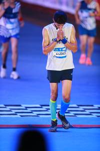 BIB: 9077
                            <button type="button" onclick="openModal(22928432)" class="btn btn-primary btn-sm float-right btn-popup" data-toggle="modal" data-target=".modal-high-quality">
                        <i class="fas fa-shopping-cart"></i> Add to Cart
                    </button>
                                            <button type="button" onclick="isThisMe(22928432, true)" class="btn btn-success btn-sm float-right btn-popup btn-isme hidden" data-toggle="tooltip" data-placement="bottom" title="นี่คือรูปของคุณใช่ไหม คลิกที่นี่เพื่อเอาเข้าอัลบั้ม">
                        <i class="fas fa-plus"></i> Add to album
                    </button>
                    <button type="button" onclick="isThisMe(22928432, false)" class="btn btn-warning btn-sm float-right btn-popup btn-isnotme hidden">
                        <i class="fas fa-ban"></i> Remove from album
                    </button>