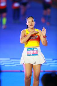 BIB: 47295
                            <button type="button" onclick="openModal(22926925)" class="btn btn-primary btn-sm float-right btn-popup" data-toggle="modal" data-target=".modal-high-quality">
                        <i class="fas fa-shopping-cart"></i> Add to Cart
                    </button>
                                            <button type="button" onclick="isThisMe(22926925, true)" class="btn btn-success btn-sm float-right btn-popup btn-isme hidden" data-toggle="tooltip" data-placement="bottom" title="นี่คือรูปของคุณใช่ไหม คลิกที่นี่เพื่อเอาเข้าอัลบั้ม">
                        <i class="fas fa-plus"></i> Add to album
                    </button>
                    <button type="button" onclick="isThisMe(22926925, false)" class="btn btn-warning btn-sm float-right btn-popup btn-isnotme hidden">
                        <i class="fas fa-ban"></i> Remove from album
                    </button>