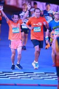 BIB: 40710, 44347, 4520
                            <button type="button" onclick="openModal(22949978)" class="btn btn-primary btn-sm float-right btn-popup" data-toggle="modal" data-target=".modal-high-quality">
                        <i class="fas fa-shopping-cart"></i> Add to Cart
                    </button>
                                            <button type="button" onclick="isThisMe(22949978, true)" class="btn btn-success btn-sm float-right btn-popup btn-isme hidden" data-toggle="tooltip" data-placement="bottom" title="นี่คือรูปของคุณใช่ไหม คลิกที่นี่เพื่อเอาเข้าอัลบั้ม">
                        <i class="fas fa-plus"></i> Add to album
                    </button>
                    <button type="button" onclick="isThisMe(22949978, false)" class="btn btn-warning btn-sm float-right btn-popup btn-isnotme hidden">
                        <i class="fas fa-ban"></i> Remove from album
                    </button>