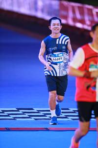 BIB: 68975
                            <button type="button" onclick="openModal(22999234)" class="btn btn-primary btn-sm float-right btn-popup" data-toggle="modal" data-target=".modal-high-quality">
                        <i class="fas fa-shopping-cart"></i> Add to Cart
                    </button>
                                            <button type="button" onclick="isThisMe(22999234, true)" class="btn btn-success btn-sm float-right btn-popup btn-isme hidden" data-toggle="tooltip" data-placement="bottom" title="นี่คือรูปของคุณใช่ไหม คลิกที่นี่เพื่อเอาเข้าอัลบั้ม">
                        <i class="fas fa-plus"></i> Add to album
                    </button>
                    <button type="button" onclick="isThisMe(22999234, false)" class="btn btn-warning btn-sm float-right btn-popup btn-isnotme hidden">
                        <i class="fas fa-ban"></i> Remove from album
                    </button>