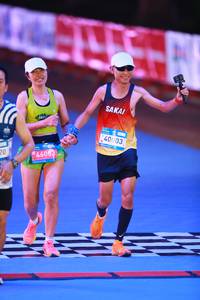 BIB: 46003, 40003
                            <button type="button" onclick="openModal(23050316)" class="btn btn-primary btn-sm float-right btn-popup" data-toggle="modal" data-target=".modal-high-quality">
                        <i class="fas fa-shopping-cart"></i> Add to Cart
                    </button>
                                            <button type="button" onclick="isThisMe(23050316, true)" class="btn btn-success btn-sm float-right btn-popup btn-isme hidden" data-toggle="tooltip" data-placement="bottom" title="นี่คือรูปของคุณใช่ไหม คลิกที่นี่เพื่อเอาเข้าอัลบั้ม">
                        <i class="fas fa-plus"></i> Add to album
                    </button>
                    <button type="button" onclick="isThisMe(23050316, false)" class="btn btn-warning btn-sm float-right btn-popup btn-isnotme hidden">
                        <i class="fas fa-ban"></i> Remove from album
                    </button>