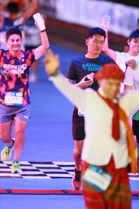 BIB: 
                            <button type="button" onclick="openModal(23106571)" class="btn btn-primary btn-sm float-right btn-popup" data-toggle="modal" data-target=".modal-high-quality">
                        <i class="fas fa-shopping-cart"></i> Add to Cart
                    </button>
                                            <button type="button" onclick="isThisMe(23106571, true)" class="btn btn-success btn-sm float-right btn-popup btn-isme hidden" data-toggle="tooltip" data-placement="bottom" title="นี่คือรูปของคุณใช่ไหม คลิกที่นี่เพื่อเอาเข้าอัลบั้ม">
                        <i class="fas fa-plus"></i> Add to album
                    </button>
                    <button type="button" onclick="isThisMe(23106571, false)" class="btn btn-warning btn-sm float-right btn-popup btn-isnotme hidden">
                        <i class="fas fa-ban"></i> Remove from album
                    </button>