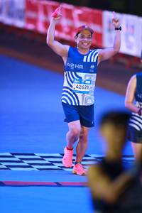 BIB: 
                            <button type="button" onclick="openModal(23076730)" class="btn btn-primary btn-sm float-right btn-popup" data-toggle="modal" data-target=".modal-high-quality">
                        <i class="fas fa-shopping-cart"></i> Add to Cart
                    </button>
                                            <button type="button" onclick="isThisMe(23076730, true)" class="btn btn-success btn-sm float-right btn-popup btn-isme hidden" data-toggle="tooltip" data-placement="bottom" title="นี่คือรูปของคุณใช่ไหม คลิกที่นี่เพื่อเอาเข้าอัลบั้ม">
                        <i class="fas fa-plus"></i> Add to album
                    </button>
                    <button type="button" onclick="isThisMe(23076730, false)" class="btn btn-warning btn-sm float-right btn-popup btn-isnotme hidden">
                        <i class="fas fa-ban"></i> Remove from album
                    </button>