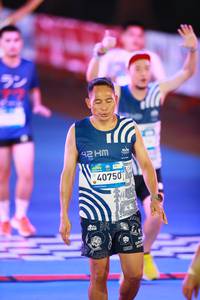 BIB: 
                            <button type="button" onclick="openModal(22961664)" class="btn btn-primary btn-sm float-right btn-popup" data-toggle="modal" data-target=".modal-high-quality">
                        <i class="fas fa-shopping-cart"></i> Add to Cart
                    </button>
                                            <button type="button" onclick="isThisMe(22961664, true)" class="btn btn-success btn-sm float-right btn-popup btn-isme hidden" data-toggle="tooltip" data-placement="bottom" title="นี่คือรูปของคุณใช่ไหม คลิกที่นี่เพื่อเอาเข้าอัลบั้ม">
                        <i class="fas fa-plus"></i> Add to album
                    </button>
                    <button type="button" onclick="isThisMe(22961664, false)" class="btn btn-warning btn-sm float-right btn-popup btn-isnotme hidden">
                        <i class="fas fa-ban"></i> Remove from album
                    </button>