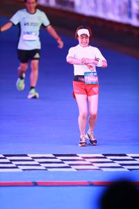 BIB: 89994
                            <button type="button" onclick="openModal(22980966)" class="btn btn-primary btn-sm float-right btn-popup" data-toggle="modal" data-target=".modal-high-quality">
                        <i class="fas fa-shopping-cart"></i> Add to Cart
                    </button>
                                            <button type="button" onclick="isThisMe(22980966, true)" class="btn btn-success btn-sm float-right btn-popup btn-isme hidden" data-toggle="tooltip" data-placement="bottom" title="นี่คือรูปของคุณใช่ไหม คลิกที่นี่เพื่อเอาเข้าอัลบั้ม">
                        <i class="fas fa-plus"></i> Add to album
                    </button>
                    <button type="button" onclick="isThisMe(22980966, false)" class="btn btn-warning btn-sm float-right btn-popup btn-isnotme hidden">
                        <i class="fas fa-ban"></i> Remove from album
                    </button>