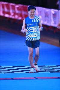 BIB: 1001, 43829
                            <button type="button" onclick="openModal(23046173)" class="btn btn-primary btn-sm float-right btn-popup" data-toggle="modal" data-target=".modal-high-quality">
                        <i class="fas fa-shopping-cart"></i> Add to Cart
                    </button>
                                            <button type="button" onclick="isThisMe(23046173, true)" class="btn btn-success btn-sm float-right btn-popup btn-isme hidden" data-toggle="tooltip" data-placement="bottom" title="นี่คือรูปของคุณใช่ไหม คลิกที่นี่เพื่อเอาเข้าอัลบั้ม">
                        <i class="fas fa-plus"></i> Add to album
                    </button>
                    <button type="button" onclick="isThisMe(23046173, false)" class="btn btn-warning btn-sm float-right btn-popup btn-isnotme hidden">
                        <i class="fas fa-ban"></i> Remove from album
                    </button>