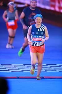 BIB: 46550
                            <button type="button" onclick="openModal(23061515)" class="btn btn-primary btn-sm float-right btn-popup" data-toggle="modal" data-target=".modal-high-quality">
                        <i class="fas fa-shopping-cart"></i> Add to Cart
                    </button>
                                            <button type="button" onclick="isThisMe(23061515, true)" class="btn btn-success btn-sm float-right btn-popup btn-isme hidden" data-toggle="tooltip" data-placement="bottom" title="นี่คือรูปของคุณใช่ไหม คลิกที่นี่เพื่อเอาเข้าอัลบั้ม">
                        <i class="fas fa-plus"></i> Add to album
                    </button>
                    <button type="button" onclick="isThisMe(23061515, false)" class="btn btn-warning btn-sm float-right btn-popup btn-isnotme hidden">
                        <i class="fas fa-ban"></i> Remove from album
                    </button>