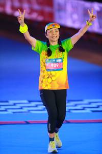 BIB: 909
                            <button type="button" onclick="openModal(23064161)" class="btn btn-primary btn-sm float-right btn-popup" data-toggle="modal" data-target=".modal-high-quality">
                        <i class="fas fa-shopping-cart"></i> Add to Cart
                    </button>
                                            <button type="button" onclick="isThisMe(23064161, true)" class="btn btn-success btn-sm float-right btn-popup btn-isme hidden" data-toggle="tooltip" data-placement="bottom" title="นี่คือรูปของคุณใช่ไหม คลิกที่นี่เพื่อเอาเข้าอัลบั้ม">
                        <i class="fas fa-plus"></i> Add to album
                    </button>
                    <button type="button" onclick="isThisMe(23064161, false)" class="btn btn-warning btn-sm float-right btn-popup btn-isnotme hidden">
                        <i class="fas fa-ban"></i> Remove from album
                    </button>