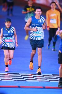 BIB: 46831, 42432
                            <button type="button" onclick="openModal(22932338)" class="btn btn-primary btn-sm float-right btn-popup" data-toggle="modal" data-target=".modal-high-quality">
                        <i class="fas fa-shopping-cart"></i> Add to Cart
                    </button>
                                            <button type="button" onclick="isThisMe(22932338, true)" class="btn btn-success btn-sm float-right btn-popup btn-isme hidden" data-toggle="tooltip" data-placement="bottom" title="นี่คือรูปของคุณใช่ไหม คลิกที่นี่เพื่อเอาเข้าอัลบั้ม">
                        <i class="fas fa-plus"></i> Add to album
                    </button>
                    <button type="button" onclick="isThisMe(22932338, false)" class="btn btn-warning btn-sm float-right btn-popup btn-isnotme hidden">
                        <i class="fas fa-ban"></i> Remove from album
                    </button>