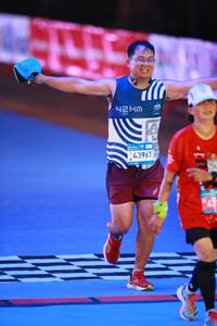 BIB: 
                            <button type="button" onclick="openModal(23052499)" class="btn btn-primary btn-sm float-right btn-popup" data-toggle="modal" data-target=".modal-high-quality">
                        <i class="fas fa-shopping-cart"></i> Add to Cart
                    </button>
                                            <button type="button" onclick="isThisMe(23052499, true)" class="btn btn-success btn-sm float-right btn-popup btn-isme hidden" data-toggle="tooltip" data-placement="bottom" title="นี่คือรูปของคุณใช่ไหม คลิกที่นี่เพื่อเอาเข้าอัลบั้ม">
                        <i class="fas fa-plus"></i> Add to album
                    </button>
                    <button type="button" onclick="isThisMe(23052499, false)" class="btn btn-warning btn-sm float-right btn-popup btn-isnotme hidden">
                        <i class="fas fa-ban"></i> Remove from album
                    </button>