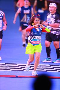 BIB: 
                            <button type="button" onclick="openModal(23003321)" class="btn btn-primary btn-sm float-right btn-popup" data-toggle="modal" data-target=".modal-high-quality">
                        <i class="fas fa-shopping-cart"></i> Add to Cart
                    </button>
                                            <button type="button" onclick="isThisMe(23003321, true)" class="btn btn-success btn-sm float-right btn-popup btn-isme hidden" data-toggle="tooltip" data-placement="bottom" title="นี่คือรูปของคุณใช่ไหม คลิกที่นี่เพื่อเอาเข้าอัลบั้ม">
                        <i class="fas fa-plus"></i> Add to album
                    </button>
                    <button type="button" onclick="isThisMe(23003321, false)" class="btn btn-warning btn-sm float-right btn-popup btn-isnotme hidden">
                        <i class="fas fa-ban"></i> Remove from album
                    </button>