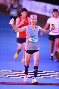 BIB: 71402
                            <button type="button" onclick="openModal(22950151)" class="btn btn-primary btn-sm float-right btn-popup" data-toggle="modal" data-target=".modal-high-quality">
                        <i class="fas fa-shopping-cart"></i> Add to Cart
                    </button>
                                            <button type="button" onclick="isThisMe(22950151, true)" class="btn btn-success btn-sm float-right btn-popup btn-isme hidden" data-toggle="tooltip" data-placement="bottom" title="นี่คือรูปของคุณใช่ไหม คลิกที่นี่เพื่อเอาเข้าอัลบั้ม">
                        <i class="fas fa-plus"></i> Add to album
                    </button>
                    <button type="button" onclick="isThisMe(22950151, false)" class="btn btn-warning btn-sm float-right btn-popup btn-isnotme hidden">
                        <i class="fas fa-ban"></i> Remove from album
                    </button>