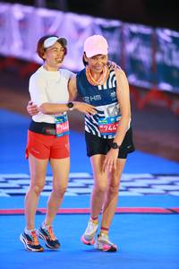 BIB: 744
                            <button type="button" onclick="openModal(22981641)" class="btn btn-primary btn-sm float-right btn-popup" data-toggle="modal" data-target=".modal-high-quality">
                        <i class="fas fa-shopping-cart"></i> Add to Cart
                    </button>
                                            <button type="button" onclick="isThisMe(22981641, true)" class="btn btn-success btn-sm float-right btn-popup btn-isme hidden" data-toggle="tooltip" data-placement="bottom" title="นี่คือรูปของคุณใช่ไหม คลิกที่นี่เพื่อเอาเข้าอัลบั้ม">
                        <i class="fas fa-plus"></i> Add to album
                    </button>
                    <button type="button" onclick="isThisMe(22981641, false)" class="btn btn-warning btn-sm float-right btn-popup btn-isnotme hidden">
                        <i class="fas fa-ban"></i> Remove from album
                    </button>