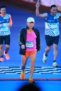 BIB: 37672, 72707
                            <button type="button" onclick="openModal(22998721)" class="btn btn-primary btn-sm float-right btn-popup" data-toggle="modal" data-target=".modal-high-quality">
                        <i class="fas fa-shopping-cart"></i> Add to Cart
                    </button>
                                            <button type="button" onclick="isThisMe(22998721, true)" class="btn btn-success btn-sm float-right btn-popup btn-isme hidden" data-toggle="tooltip" data-placement="bottom" title="นี่คือรูปของคุณใช่ไหม คลิกที่นี่เพื่อเอาเข้าอัลบั้ม">
                        <i class="fas fa-plus"></i> Add to album
                    </button>
                    <button type="button" onclick="isThisMe(22998721, false)" class="btn btn-warning btn-sm float-right btn-popup btn-isnotme hidden">
                        <i class="fas fa-ban"></i> Remove from album
                    </button>