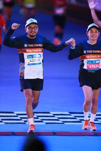 BIB: 42240, 47424
                            <button type="button" onclick="openModal(23084798)" class="btn btn-primary btn-sm float-right btn-popup" data-toggle="modal" data-target=".modal-high-quality">
                        <i class="fas fa-shopping-cart"></i> Add to Cart
                    </button>
                                            <button type="button" onclick="isThisMe(23084798, true)" class="btn btn-success btn-sm float-right btn-popup btn-isme hidden" data-toggle="tooltip" data-placement="bottom" title="นี่คือรูปของคุณใช่ไหม คลิกที่นี่เพื่อเอาเข้าอัลบั้ม">
                        <i class="fas fa-plus"></i> Add to album
                    </button>
                    <button type="button" onclick="isThisMe(23084798, false)" class="btn btn-warning btn-sm float-right btn-popup btn-isnotme hidden">
                        <i class="fas fa-ban"></i> Remove from album
                    </button>