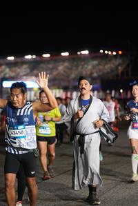 BIB: 43458
                            <button type="button" onclick="openModal(22804204)" class="btn btn-primary btn-sm float-right btn-popup" data-toggle="modal" data-target=".modal-high-quality">
                        <i class="fas fa-shopping-cart"></i> Add to Cart
                    </button>
                                            <button type="button" onclick="isThisMe(22804204, true)" class="btn btn-success btn-sm float-right btn-popup btn-isme hidden" data-toggle="tooltip" data-placement="bottom" title="นี่คือรูปของคุณใช่ไหม คลิกที่นี่เพื่อเอาเข้าอัลบั้ม">
                        <i class="fas fa-plus"></i> Add to album
                    </button>
                    <button type="button" onclick="isThisMe(22804204, false)" class="btn btn-warning btn-sm float-right btn-popup btn-isnotme hidden">
                        <i class="fas fa-ban"></i> Remove from album
                    </button>