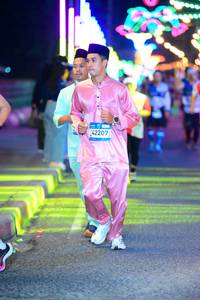 BIB: 
                            <button type="button" onclick="openModal(24399971)" class="btn btn-primary btn-sm float-right btn-popup" data-toggle="modal" data-target=".modal-high-quality">
                        <i class="fas fa-shopping-cart"></i> Add to Cart
                    </button>
                                            <button type="button" onclick="isThisMe(24399971, true)" class="btn btn-success btn-sm float-right btn-popup btn-isme hidden" data-toggle="tooltip" data-placement="bottom" title="นี่คือรูปของคุณใช่ไหม คลิกที่นี่เพื่อเอาเข้าอัลบั้ม">
                        <i class="fas fa-plus"></i> Add to album
                    </button>
                    <button type="button" onclick="isThisMe(24399971, false)" class="btn btn-warning btn-sm float-right btn-popup btn-isnotme hidden">
                        <i class="fas fa-ban"></i> Remove from album
                    </button>