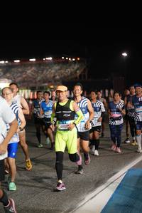 BIB: 4002, 
                            <button type="button" onclick="openModal(22804355)" class="btn btn-primary btn-sm float-right btn-popup" data-toggle="modal" data-target=".modal-high-quality">
                        <i class="fas fa-shopping-cart"></i> Add to Cart
                    </button>
                                            <button type="button" onclick="isThisMe(22804355, true)" class="btn btn-success btn-sm float-right btn-popup btn-isme hidden" data-toggle="tooltip" data-placement="bottom" title="นี่คือรูปของคุณใช่ไหม คลิกที่นี่เพื่อเอาเข้าอัลบั้ม">
                        <i class="fas fa-plus"></i> Add to album
                    </button>
                    <button type="button" onclick="isThisMe(22804355, false)" class="btn btn-warning btn-sm float-right btn-popup btn-isnotme hidden">
                        <i class="fas fa-ban"></i> Remove from album
                    </button>