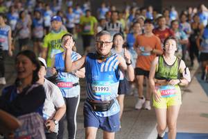 BIB: 
                            <button type="button" onclick="openModal(24144117)" class="btn btn-primary btn-sm float-right btn-popup" data-toggle="modal" data-target=".modal-high-quality">
                        <i class="fas fa-shopping-cart"></i> Add to Cart
                    </button>
                                            <button type="button" onclick="isThisMe(24144117, true)" class="btn btn-success btn-sm float-right btn-popup btn-isme hidden" data-toggle="tooltip" data-placement="bottom" title="นี่คือรูปของคุณใช่ไหม คลิกที่นี่เพื่อเอาเข้าอัลบั้ม">
                        <i class="fas fa-plus"></i> Add to album
                    </button>
                    <button type="button" onclick="isThisMe(24144117, false)" class="btn btn-warning btn-sm float-right btn-popup btn-isnotme hidden">
                        <i class="fas fa-ban"></i> Remove from album
                    </button>